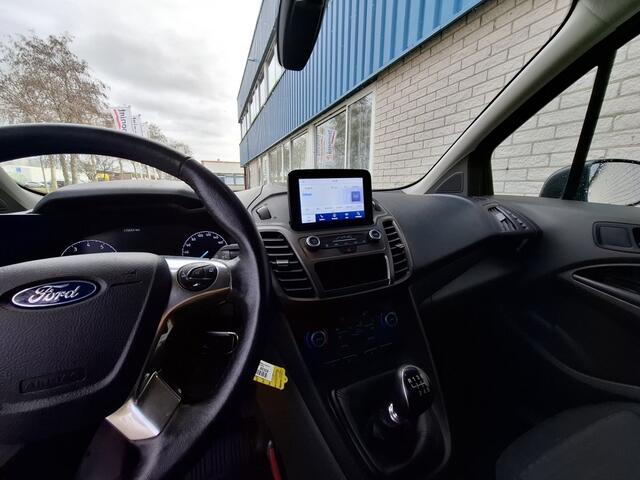 Ford TRANSIT CONNECT 1.0 EcoBoost L2 Trend Navi/Camera/Ac ?