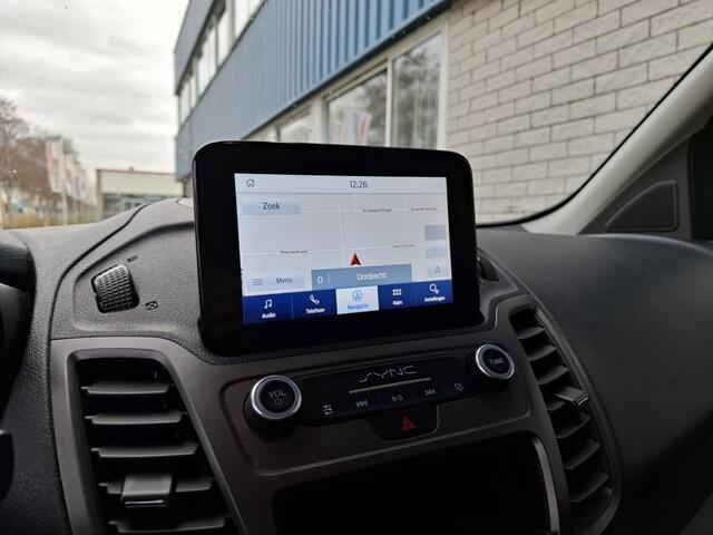 Ford TRANSIT CONNECT 1.0 EcoBoost L2 Trend Navi/Camera/Ac ?