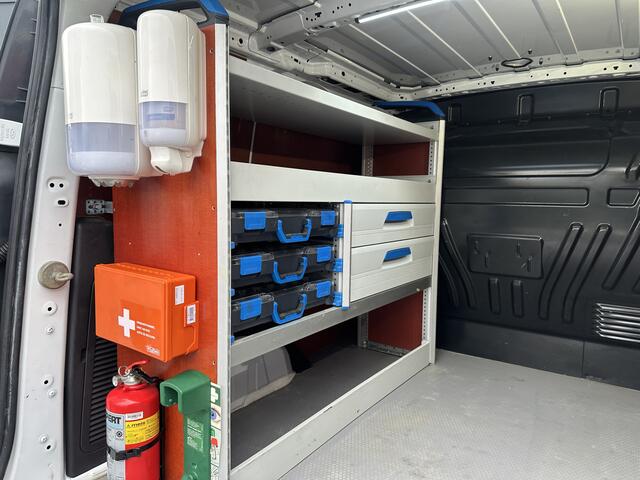 Ford TRANSIT CONNECT 1.5 TDCI 100 PK / L1H1 / SORTIMO INRICHTING / CRUISE CONTROL / AIRCO