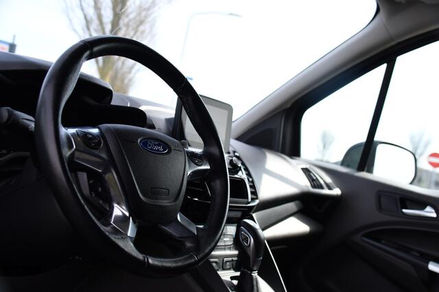 Ford TRANSIT CONNECT 1.5 EcoBlue L2 Limited Camera, Cruise, Carplay, 120pk, Automaat, LED, Stoelverwarming, Clima, Automaat, Trekhaak, Uniek!