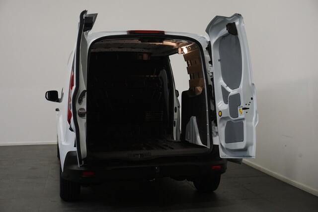 Ford TRANSIT CONNECT 1.5 EcoBlue L2 Trend Navigatie Airco DAB+ Parkeersensoren Camera Bluetooth LM Velgen Apple Carplay/Android auto 3Zits