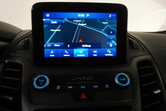 Ford TRANSIT CONNECT 1.5 EcoBlue L2 Trend Navigatie Airco DAB+ Parkeersensoren Camera Bluetooth LM Velgen Apple Carplay/Android auto 3Zits