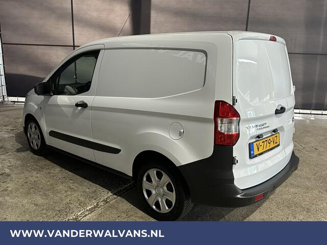 Ford TRANSIT COURIER 1.5 TDCI L1H1 Euro6 Airco | Navigatie | Cruisecontrol | Stoelverwarming | Verwarmde Voorruit, Parkeersensoren