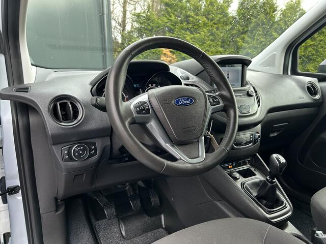 Ford TRANSIT COURIER 1.5 TDCI / L1H1 / 1e EIGENAAR / 62.463 KM / AIRCO / CRUISE / NAVI