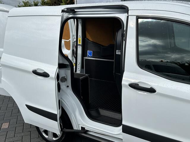 Ford TRANSIT COURIER 1.5 TDCI / L1H1 / 1e EIGENAAR / 62.463 KM / AIRCO / CRUISE / NAVI