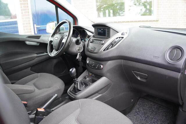 Ford TRANSIT COURIER 1.0 Limited, AIRCO, BTW-VRIJ / MARGE, TREKHAAK