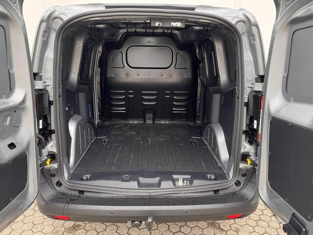Ford TRANSIT COURIER E-Transit Limited 44 kWh | Direct Leverbaar! | Driver Assistance Pack | Trekhaak | Apple Carplay | Android Auto |