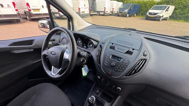 Ford TRANSIT COURIER 1.5 TDCI 55KW 75PK EURO 6 AIRCO/ TREKHAAK/ SCHUIFDEUR/ 100% DEALERONDERHOUDEN