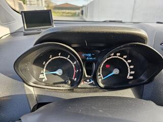 ford-transit-courier-1.0-economy-ai