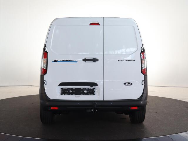 Ford TRANSIT COURIER E-Transit Trend 44 kWh PARKEERSENSOREN V+A, CARPLAY, CRUISE CONTROL, ACHTERUITRIJ CAMERA, 16'' RESERVEWIEL, LED LAADRUIMTEVERLICHTING , LAADVLOERBESCHERMING, RUBBER , TREKHAAK