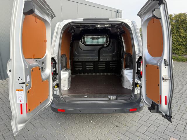 Ford TRANSIT COURIER 1.5 TDCI / 1e EIGENAAR / 54.515 KM ! / AIRCO / PDC / NAVI / DAB
