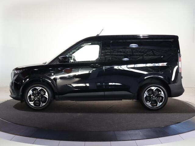 Ford TRANSIT COURIER E-Transit Limited 44 kWh 17'' LICHTMETALEN VELGEN, WINTERPACK, CLIMATE CONTROL, ACHTERUITRIJ CAMERA + PARKEERSENSOREN VOOR, DRIVER ASSISTANCE PACK INCL. NAVIGATIE, 16'' RESERVEWIEL, LED LAADRUIMTEVERLICHTING , LAADVLOERBESCHERMING, RUBBER , TREKHAAK