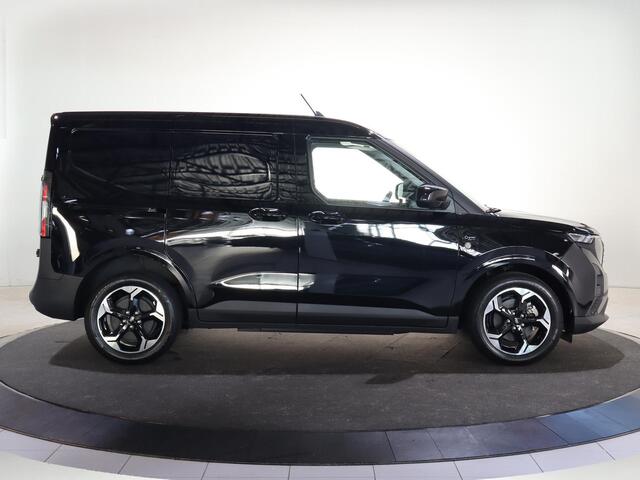 Ford TRANSIT COURIER E-Transit Limited 44 kWh 136pk! 17'' LICHTMETALEN VELGEN, WINTERPACK, CLIMATE CONTROL, ACHTERUITRIJ CAMERA + PARKEERSENSOREN VOOR, DRIVER ASSISTANCE PACK INCL. NAVIGATIE, 16'' RESERVEWIEL, LED LAADRUIMTEVERLICHTING , LAADVLOERBESCHERMING, RUBBER , TREKHAA