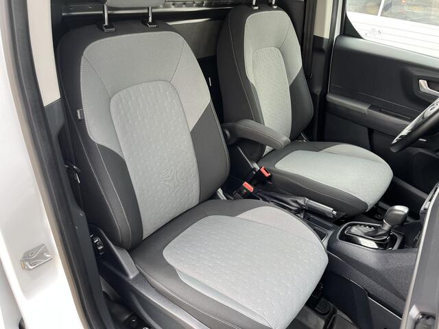 Ford TRANSIT COURIER 1.0 EcoBoost Limited Benzine Automaat Airco Cruise controle Trekhaak 1000kg 2-Persoons Navigatiesysteem Apple carplay Bluetooth Schuifdeur Parkeersensoren voor en achter