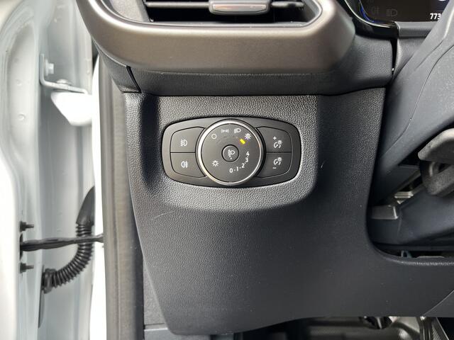 Ford TRANSIT COURIER 1.0 EcoBoost Limited Benzine Automaat Airco Cruise controle Trekhaak 1000kg 2-Persoons Navigatiesysteem Apple carplay Bluetooth Schuifdeur Parkeersensoren voor en achter