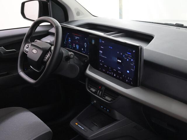 Ford TRANSIT COURIER E-Transit Limited 44 kWh | Trekhaak | 300 KM RANGE | ADAPTIVE CRUISE | LM VELGEN | 2-ZITS | TREKHAAK | NAVIGATIE | PARKEERCAMERA |