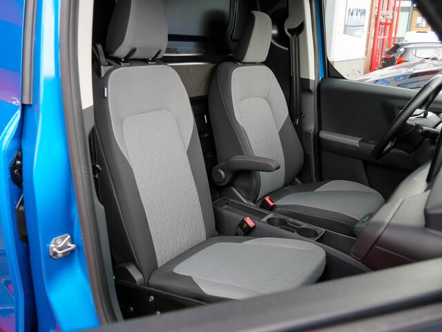 Ford TRANSIT COURIER E-Transit Limited 44 kWh | OP VOORRAAD |