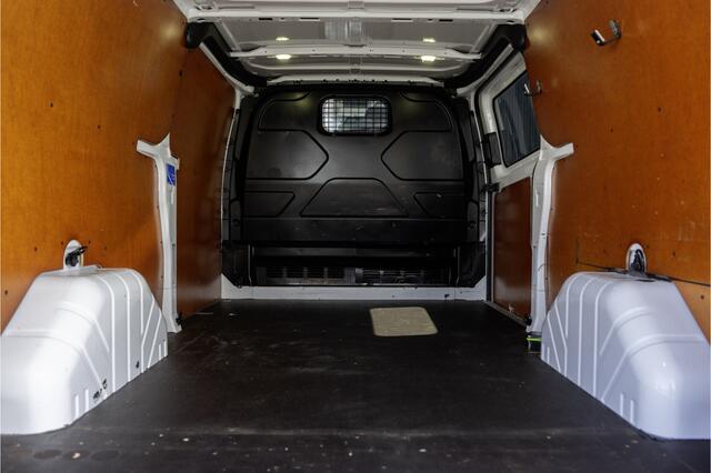 Ford TRANSIT CUSTOM 290 2.0 TDCI L2H1 | Automaat | Euro 6 |131PK | Camera | Navi | Airco | Cruise | PDC