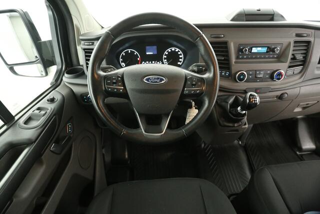 Ford TRANSIT CUSTOM 320 2.0 TDCI L1H1 Airco Cruise Parkeersensoren 3 Persoons Elektrpakket Trekhaak