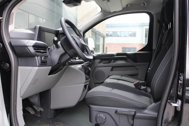 Ford TRANSIT CUSTOM 320 2.0 TDCI L2H1 Trend 136pk - 2x Schuifdeur - LED koplampen - Carplay - Android - Camera - Stoelverwarming - 70l tank - Rijklaar