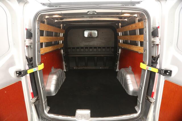 Ford TRANSIT CUSTOM 290 2.2 TDCI L2H1 Dubbele Cabine | 6 Persoons Airco Camera Cruise PDC Imperiaal Trekhaak