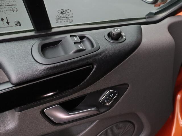 Ford TRANSIT CUSTOM 2.0TDCI 170Pk Lang Limited Dubbele Cabine | Leder | Navigatie | Camera | Betimmering | Trekhaak