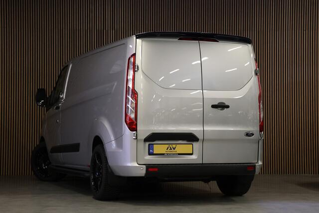 Ford TRANSIT CUSTOM 300 2.0 TDCI L2H1 | Raptor Edition | CarPlay | Camera | Cruise control | 3-Zitter | Airco | Trekhaak | NAP Logisch | Dealer onderhouden | Nieuwe APK