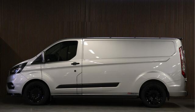 Ford TRANSIT CUSTOM 300 2.0 TDCI L2H1 | Raptor Edition | CarPlay | Camera | Cruise control | 3-Zitter | Airco | Trekhaak | NAP Logisch | Dealer onderhouden | Nieuwe APK