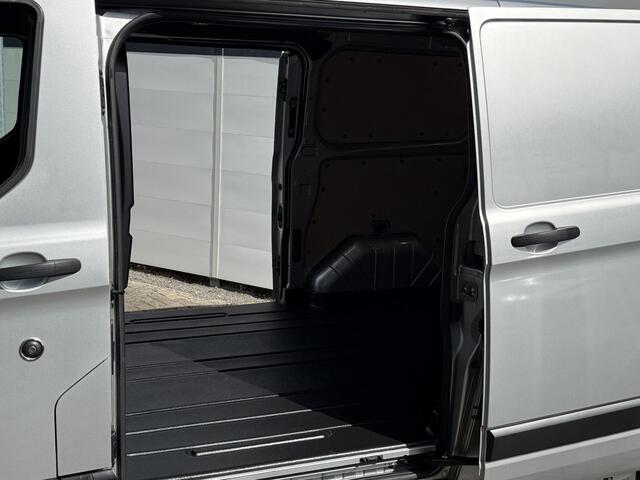 Ford TRANSIT CUSTOM 280 2.0 TDCI L1H1 Trend (NETSTE VAN NL!) | Automaat | Trekhaak | Camera | Dealer Onderhouden