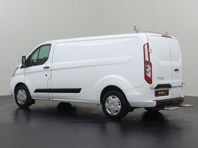 Ford TRANSIT CUSTOM 2.0TDCI 130PK Lang | Kastinrichting | Navigatie | 3-Persoons | Trekhaak
