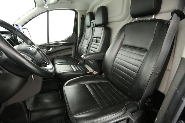Ford TRANSIT CUSTOM 300 2.0 TDCI L1H1 Trail Airco Camera Cruise Carplay Navi PDC 3 Persoons LED 20''LMV Trekhaak