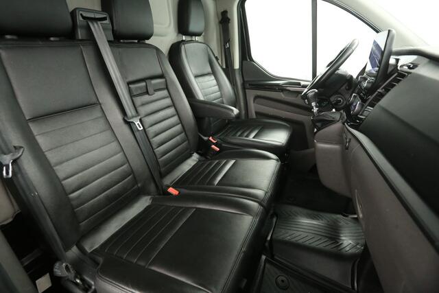 Ford TRANSIT CUSTOM 300 2.0 TDCI L1H1 Trail Airco Camera Cruise Carplay Navi PDC 3 Persoons LED 20''LMV Trekhaak