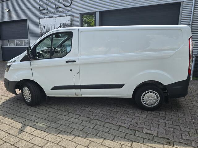 Ford TRANSIT CUSTOM 250 2.2 TDCI L1H1 BASE