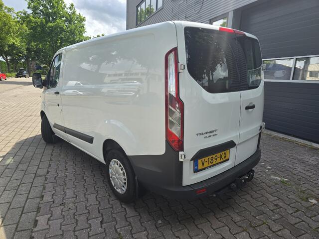 Ford TRANSIT CUSTOM 250 2.2 TDCI L1H1 BASE