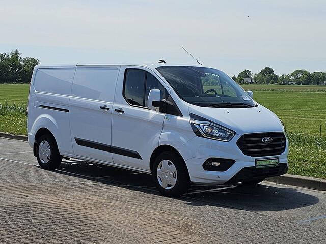 Ford TRANSIT CUSTOM 300 2.0 TDCI L2H1 Trend Airco Navi PDC Cruise Control Euro6 131 PK