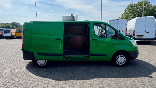 Ford TRANSIT CUSTOM 2.0 TDCI 96KW 131PK L2H1 EURO 6 NAVIGATIE/ AIRCO/ CRUISE CONTROL/ TREKHAAK/ 100% DEALERONDERHOUDEN