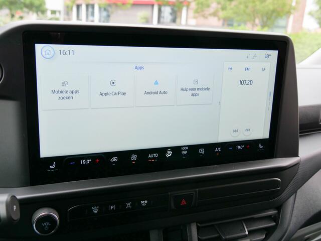 Ford TRANSIT CUSTOM 320 2.0 TDCI 136PK Automaat L2H1 Dubbele Cabine Trend | CAMERA | APPLE CARPLAY |