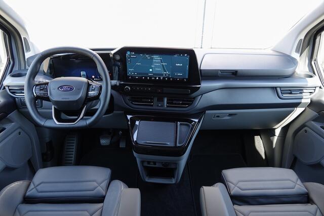 Ford TRANSIT CUSTOM L2H1 2.5 PHEV 233Pk Aut. | Tourneo Titanium X | Plug In Hybrid | 8-Persoons | 360° Camera | 2xSchuifdeur | Trekhaak | 19''