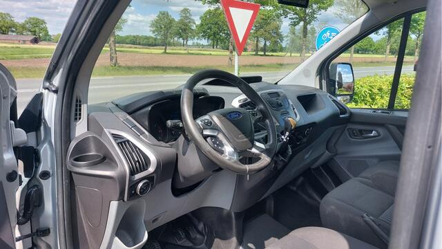 Ford TRANSIT CUSTOM 310 2.2 TDCI L2H1 Ambiente DC AIRCO/NAVI BJ 2016