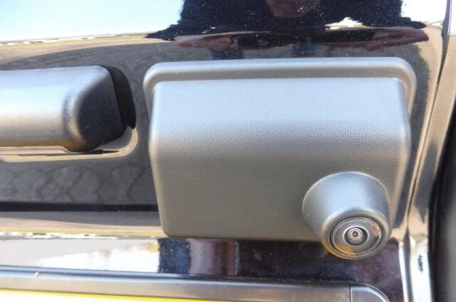 Ford TRANSIT CUSTOM L2 320 Automaat 136pk Camera Sidesteps Trekhaak 18i lmv Betimmering