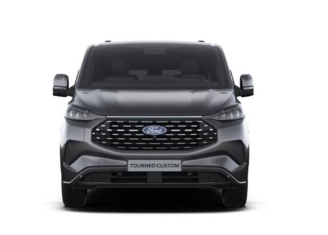 Ford TRANSIT CUSTOM Tourneo 340 2.5 PHEV L2H1 Titanium X 233pk | Incl. BTW/BPM Rijklaar | Luxury Pack | 16-weg elektrisch verstelbare AGR | Inklapbare trekhaak | Verwarmbaar stuurwiel |