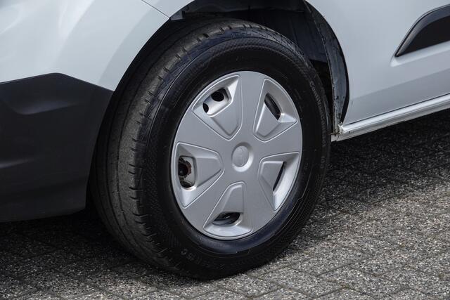 Ford TRANSIT CUSTOM L1H1 2.0Tdci 105Pk | Dubbel Cabine | Ambiente | Trekhaak | Frozen White