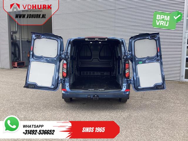 Ford TRANSIT CUSTOM 300 2.0 TDCI 150 pk L2 Limited BPM VRIJ! Garantie tot 3-28'/ LED/ Adapt.Cruise/ Navi/ Stuurverw./ Stoelverw./ Carplay/ Camera/ PDC/ LMV/ Climate/ Trekhaak