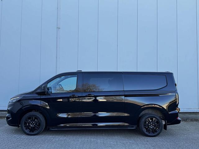 Ford TRANSIT CUSTOM 320 2.5 PHEV L2H1 Black Platinum Dubbele Cabine 233pk Aut / 5 Pers. / 2250kg Trekgewicht / 1100kg Laadvermogen / Vol. Leder / Glaslookpanelen / Privacy Glass / Adapt. Cruise control