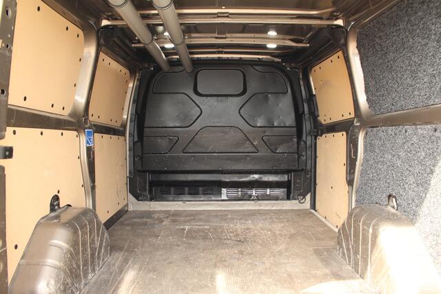 Ford TRANSIT CUSTOM 280 2.0TDCI 131pk L1H1 Limited | Automaat | Trekhaak | Camera | Navi | BLIS | Lease 324,- p/m