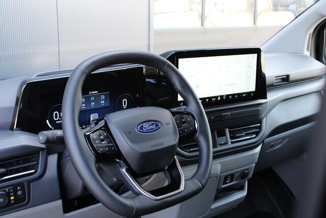 Ford TRANSIT CUSTOM 320 2.0 TDCI L2H1 Limited 170pk - Adaptive Cruise - Blind spot - Navigatie - Camera - Draadloos laden - Rijklaar