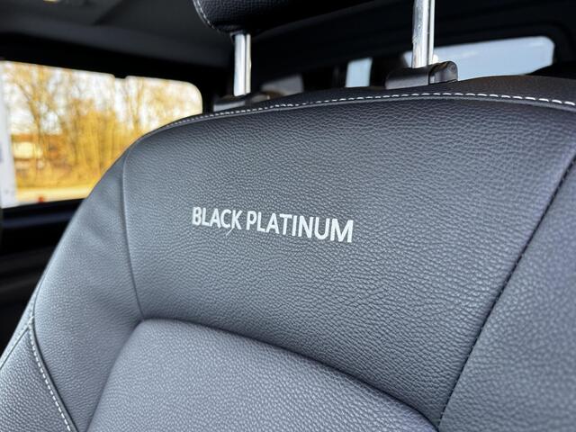 Ford TRANSIT CUSTOM 320 2.5 PHEV L2H1 Black Platinum DUBBEL CABINE | 2250 KG AHW | 1100 KG Laadvermogen | Lederen Bekleding | Stoel-Stoel | Privacy Glass |