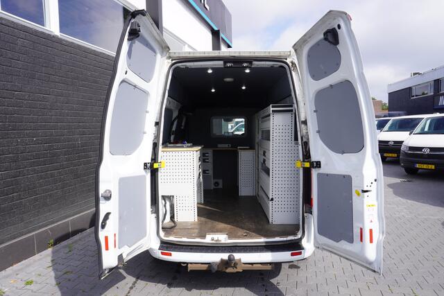 Ford TRANSIT CUSTOM 2.0 TDCI L2H2 130PK Automaat 2x schuifdeur EURO 6 - Airco - Navi - Cruise - Stoelverwarming - ¤12.900,- Excl.