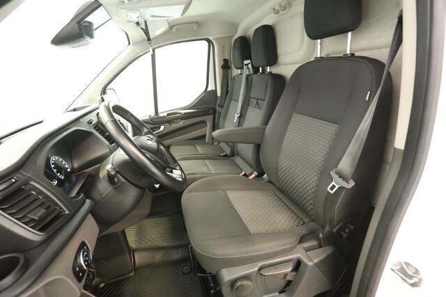 Ford TRANSIT CUSTOM L2H1 Airco Camera Cruise Carplay Navigatie PDC 3 Persoons