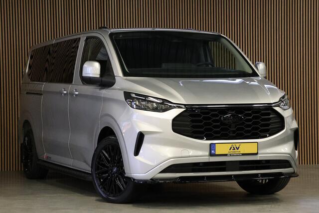 Ford TRANSIT CUSTOM 320 2.0 TDCI 150 PK L2H1 DC LIMITED | L+R Schuifdeur | Dubbel Cabine | Camera | CarPlay | Lane Assist | PDC V+A | Glaslook panelen Raptor Edition | NL Auto | 5-Zitter | Verlengde fabrieksgarantie tot 12-2029